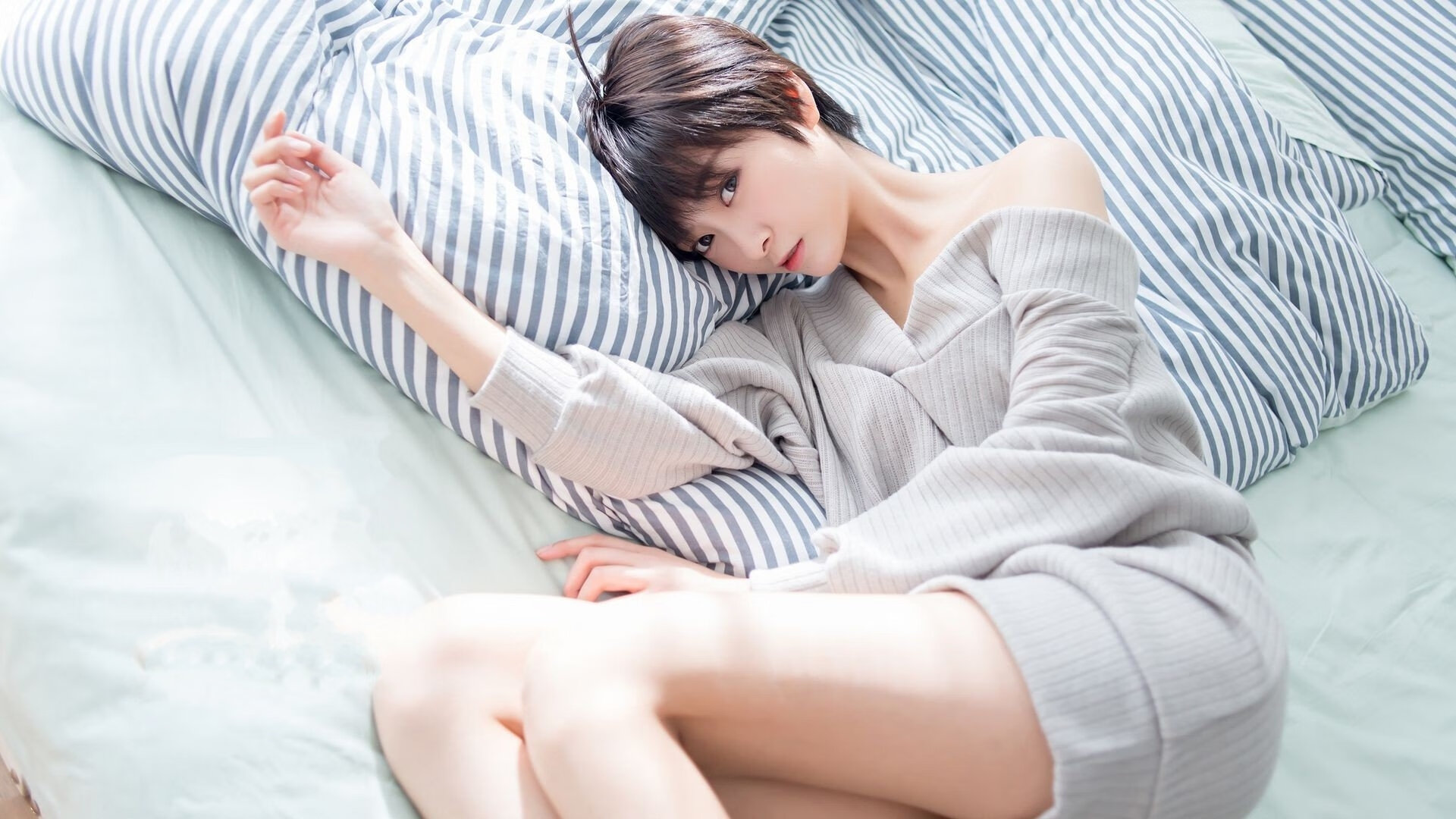 “快艇冲浪:速度、力量与技术的融合,马鞍山赛场极限对决”